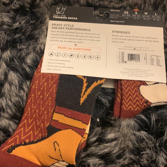 🔥🔥 4 for $15 🔥🔥 Disney Twins socks Twinsies dad kid frozen - Picture 6 of 6